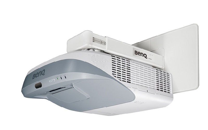 Проектор BenQ MW883UST