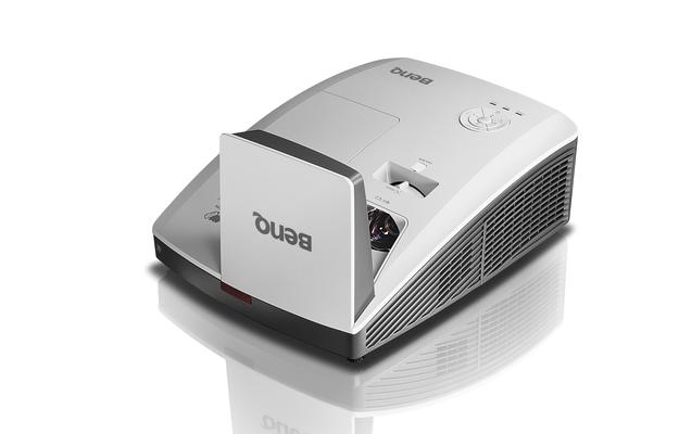 Проектор BenQ MW853UST+
